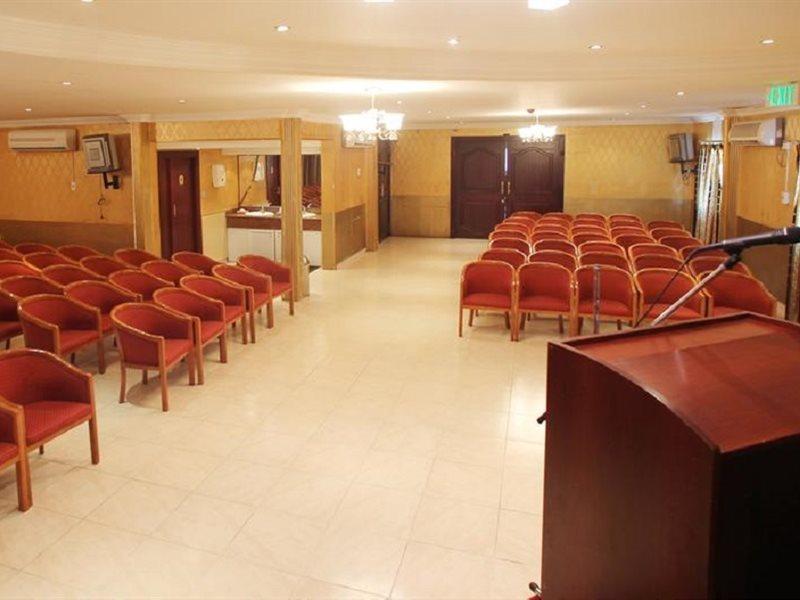 Gulf Horizon Hotel Doha Exterior foto